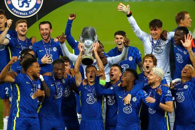 布伦森44分西亚卡姆22分 尼克斯大胜步行者3-2