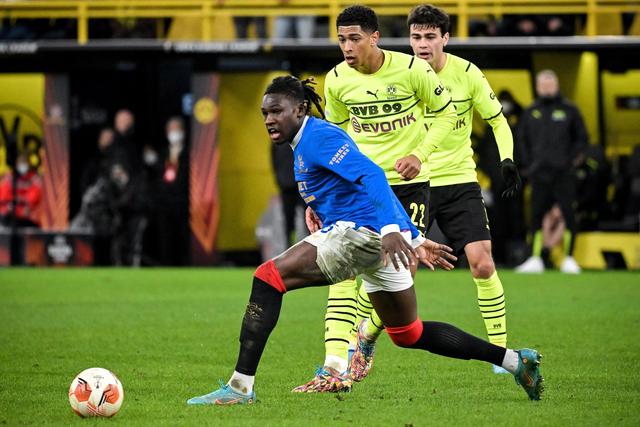 骑士擒公牛开季12连胜 文班34+12马刺大胜国王